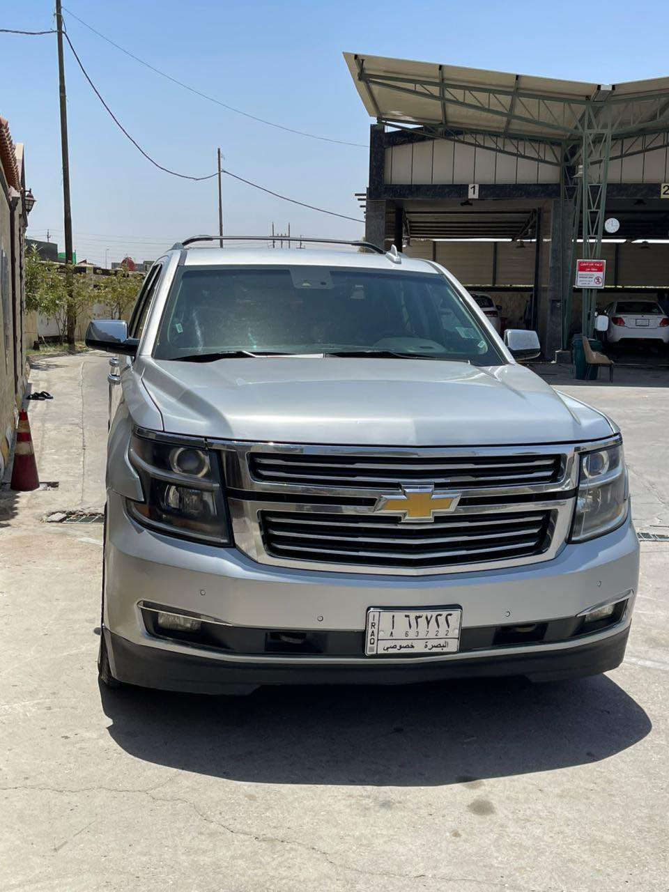 السلام عليكم // للبيع 
تاهو شوفر ليت طويله وارد امريكي 
مديل 2018 بريمير
طبله تو ويل 
فول مواصفات عدا الفتحه ( تنته )
بصمه 
داخل اسود 
كشنات جلد // ملكي 
تدفئه تبريد
قاصه 
شاشه كار بلي 
كشنات كهرباء 
خمس بصمات 
مكينه 5300 V8
السياره ماشيه 170 الف حقيقي 
سياره مال بيت استخدام شخصي 
رقم بصره الجديد  شرط التحويل 
سنويه صادره جديده 
سعر 290 وبيها مجال شي قليل 
للاستفسار الرقم📱🤍 *********** البصرة, العراق
