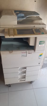 تعمل بكفاءة • للبيع