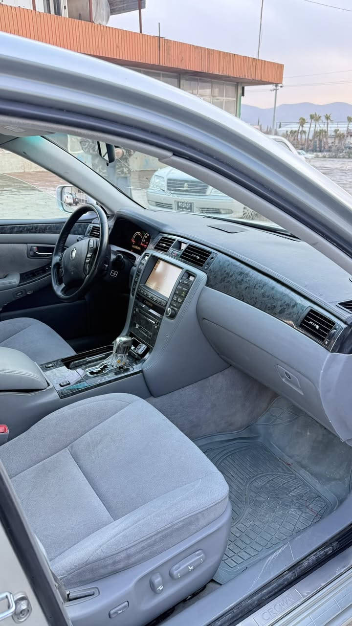 شاهینەی بڕاوە ❌
بچوک بە بچوک 180 
کامل مەسرەف 
برێک و سارد و گەرم بۆ نوقسانی مەپرسە 
چرکەی تیا نیە 
بێ دەعم و لێدراو 
سەقف و کەڤەر بە شەرت 
٤٣ گەڵا 💵🔒
لە سلێمانیم ⭕️
***********
