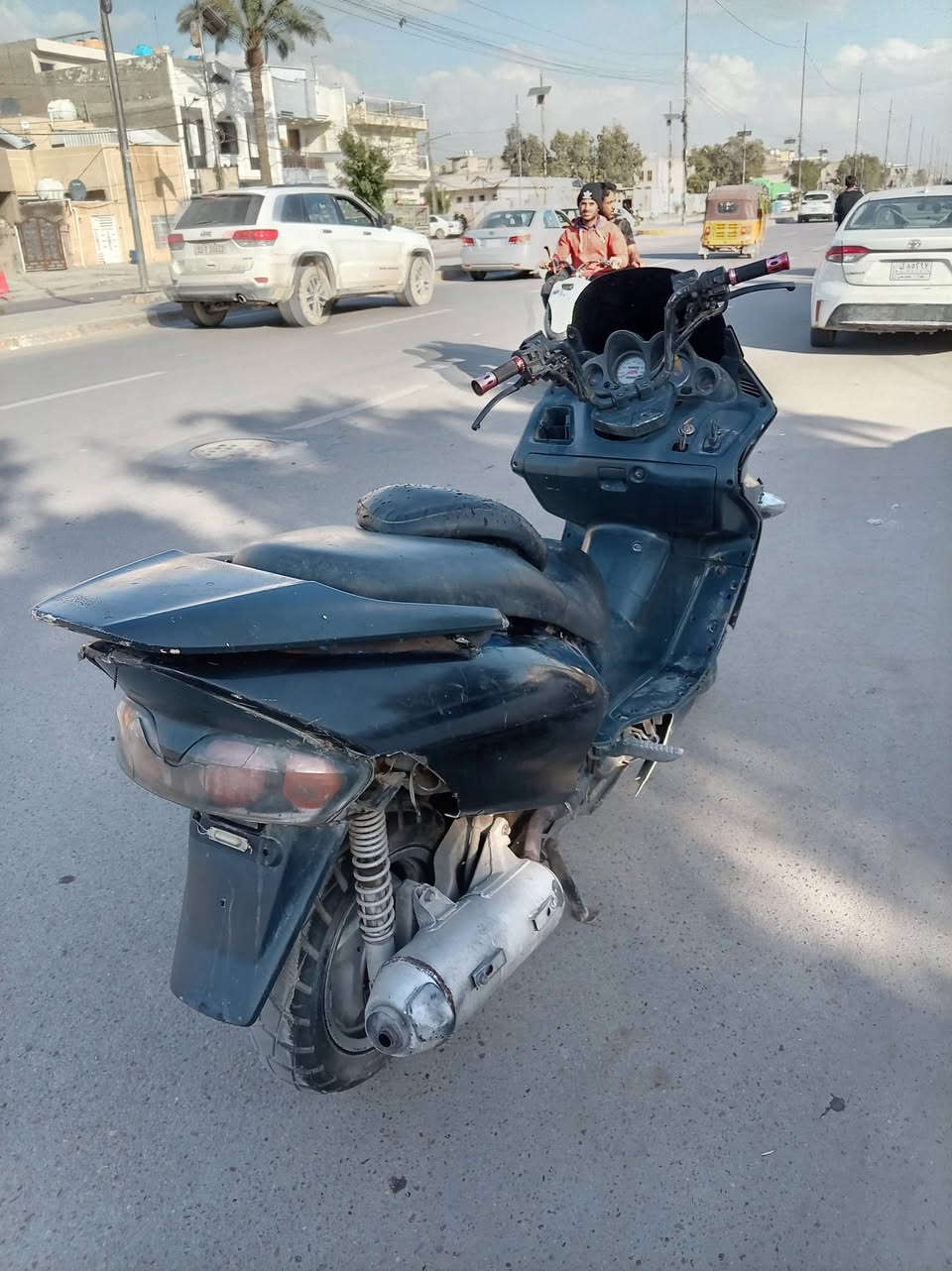 من رخصت مدير الكروب   دراجة فورزة 06 شغالة بس ابيع كوم  سعر 275 رقم ***********
