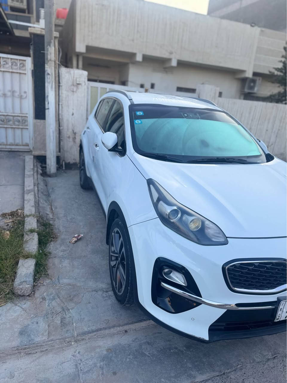 سبورتج 20  خليجي

نص مواصفات 

بصمه 

تحكمات ستيرن جهتين 

تشغيل عن بعد 

قطعتين تبريد 

مري كهرباء 

اشاير بالمري 

سياره بيها نص قطعه سونارها موجود 

سعر 200 و بيها مجال 

مكان السياره بغداد حي القادسية 

للاستفسار *********** بغداد, العراق
