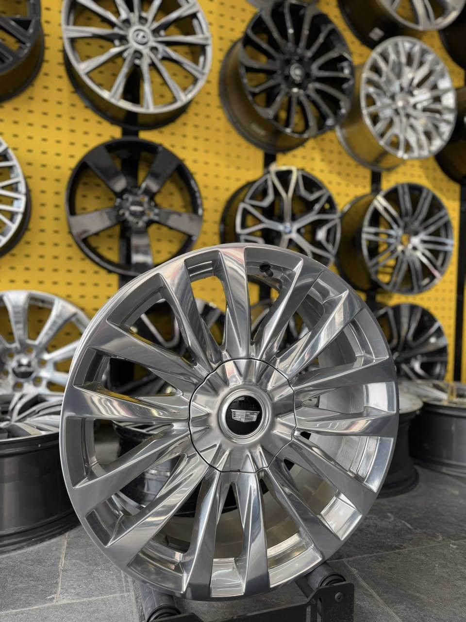 سلام عليكم
الاطارات ويل كاديلاك اسكاليد 

موجودة 

حجم22

اصلى شركة وكاله بلادى

موديل 2025

وكاله

زيرو 

مال كاديلاك اسكاليد موديل جديد 2025

الاطارات بلادى

ويل بلادى  

***********

اسعار دذلى واتساب***********
