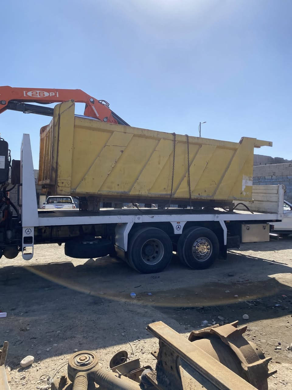 السلام عليكم 
للبيع بدي مايلر 
طوله 5وربع 
سعره 32وبي مجال  
العنوان بغداد جرف النداف الحي الصناعي 
***********
