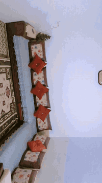 السلام عليكم تخم ديوان قنفات 5 قطع السعر 125بي مجال مكاني كركوك واحد حزيران وهاذا رقمي ***********
