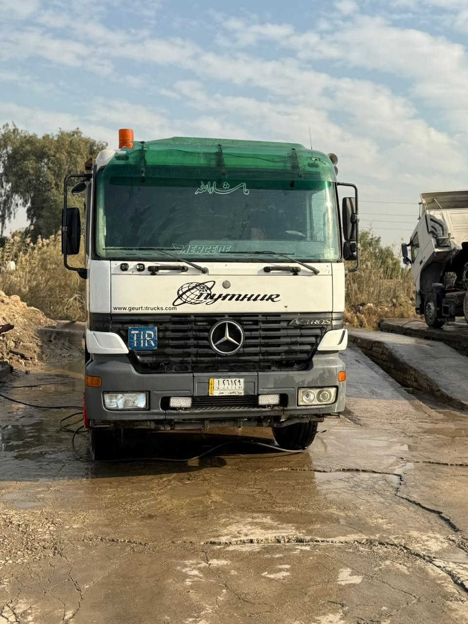 سلام عليكم اكتروز شمعه البيع موديل 2003 رقم صلاح الدين كير كهربائي مكينة جديد￼ سعر 400 مكان سياره بغداد المشتل.    ***********👍
