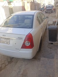 سياره شيري البيع  رقم الهاتف 07759727398و بيه مجال مكفوله من كلشي