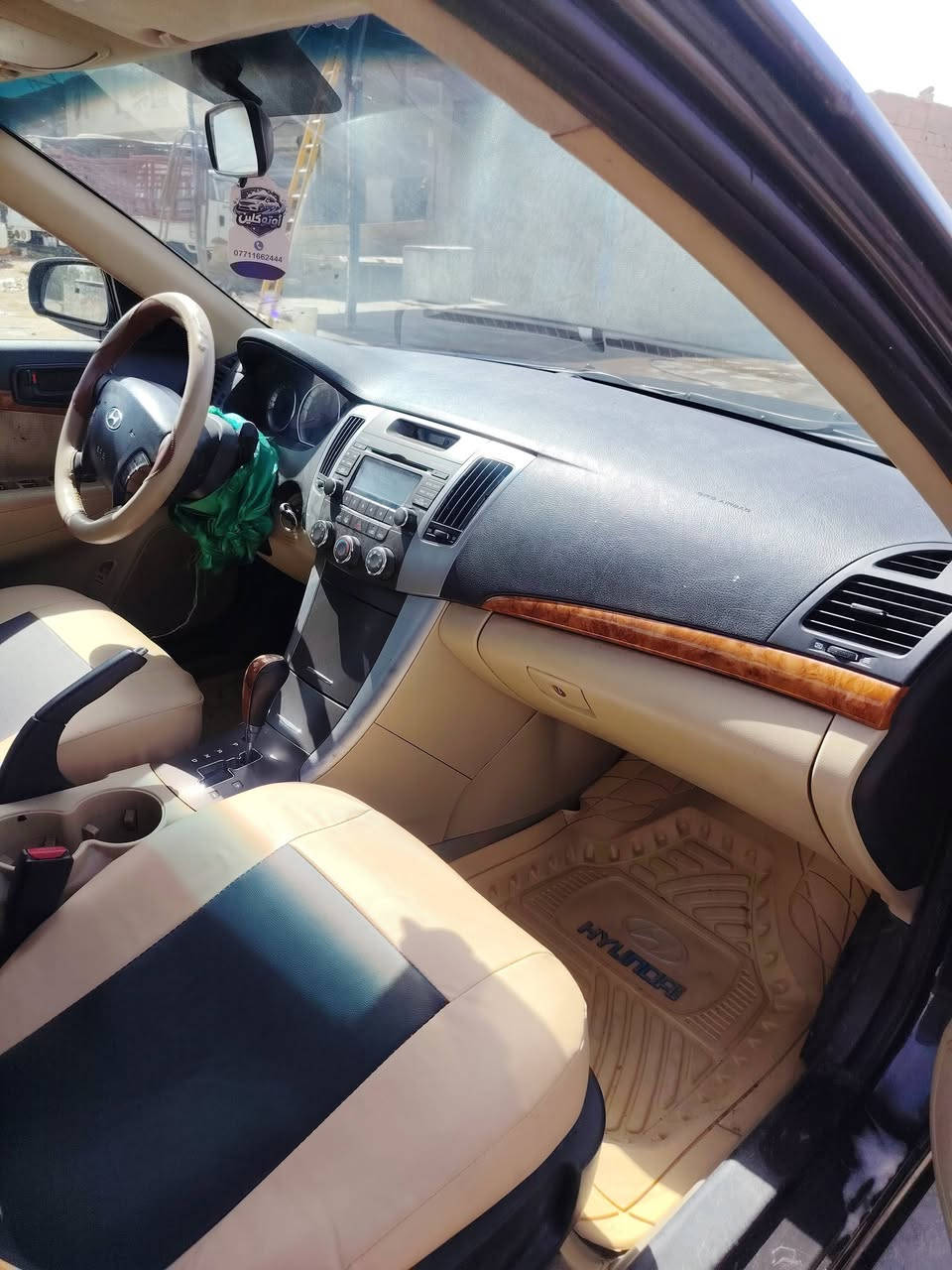سلام عليكم للبيع سوناتا موديل 2009 وارد امريكي فول مواصفات عده البصمه تخم تاير صدر أمامي خلفي جديد رقم بغداد نكليزي تحويل مباشر ماشيه 166لف دشبول مامفطر ومكينه سته سلندر جديده تبريد ثلج تحكم استيرن جهتين فتحه داخل صاج سياره جاهزه وحلوه حادث طرف الجاملق ومصبوغ نصه بدون دواخل لاشاصي ولا لغد وبيه باب صدر بدلته واللا صلى موجود بي بارد والبنيد صبغ أثر شخوط يعني قطعتين صبغ ونص جاملق فقط مكان بغداد حي البتول السعر 105 استفسار انتصل وتفاصيل أكثر عله رقم ***********
