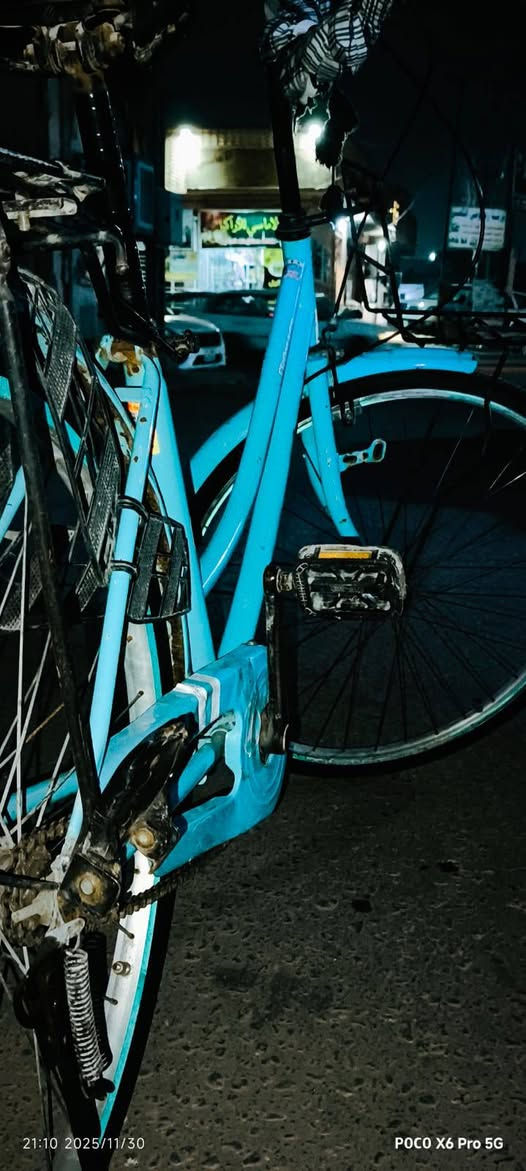 السلام عليكم اخوان الباسلك للبيع ما عايزه شي بس اغسله يرجع جديد ابيعك بدون غراضه ابيعك باسكل خالي الباسك امانت الله مرتب او خوش باسكل اني اريد ابيعه لين اشتريت دراجه او ما احتاجه السعر75او بي مجال


**إذا كنت صاحب هذا الإعلان وتريد حذفه لأي سبب، رجاءا أرسل رسالة إلى الدعم الفني**