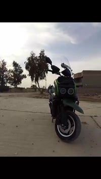 اخواني هاي دراجه موديل 2025 ملفها 3000 تحتوي على 6 بطاريات نوع ليثيوم ...