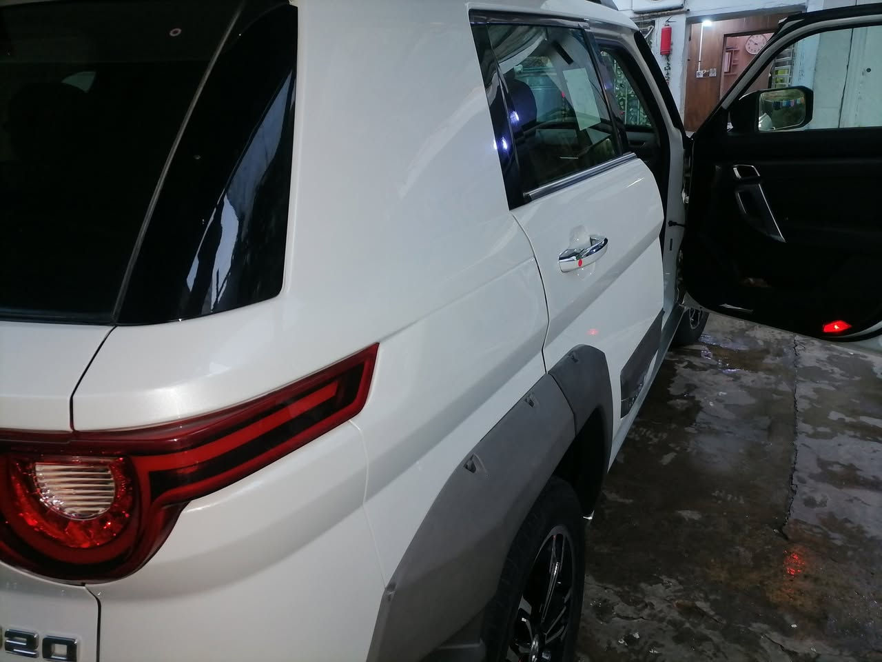 اللهم صلى على محمد وآل محمد 
بايك bj 20 موديل 20 رقم بغداد الجديد  حرة باسمي كير محرك مسيوبوشي خير من الله  اغراضة كلة مسيوبوشي وموجودة 
مكفولة لا ضربة ولا صبغ فول حساسات امامي خلفي بانوراما شاشة كامرة كشنات جلد كهرباء ومغلفة جلد ومخمل ويل كروم تخم تاير جديد لايتات زنون عالي ناصي مري شفط اشارة بلمري بصمة تشغيل وابواب وجنطة  سبيرها منازل ولا عدتة كشر دواخل مكفولة وجديدة تدفائة وتبريد ثلج مكاني سيارة مال بيت شبابية بناتية  بغداد حي العامل قرب محطة الوقود  عارضة 118وبية مجال حك الجية هذا رقمي متواجد واتساب***********
