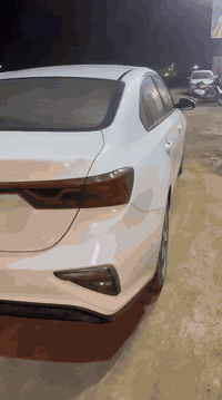 السلام عليكم 
كيا سيراتو 2019 خليجي نص فول 
للبيع او مراوس حسب القناعه
حادثهه جاملق جهه السايق بدون دواخل
مكاني كربلا ♡
سعر 135 وبيه مجال 
***********
