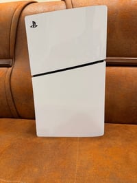 ps5 سلم للبيع الجهاز اخو الجديد شخط ما مشخوط السعر 725 وبي مجال   المك...