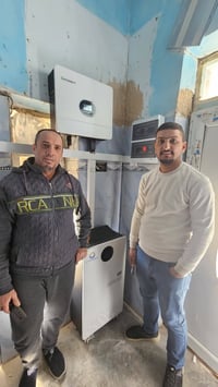 طاقة شمسية • ٢٠أمبير نهاري • ١٥أمبير ليلي