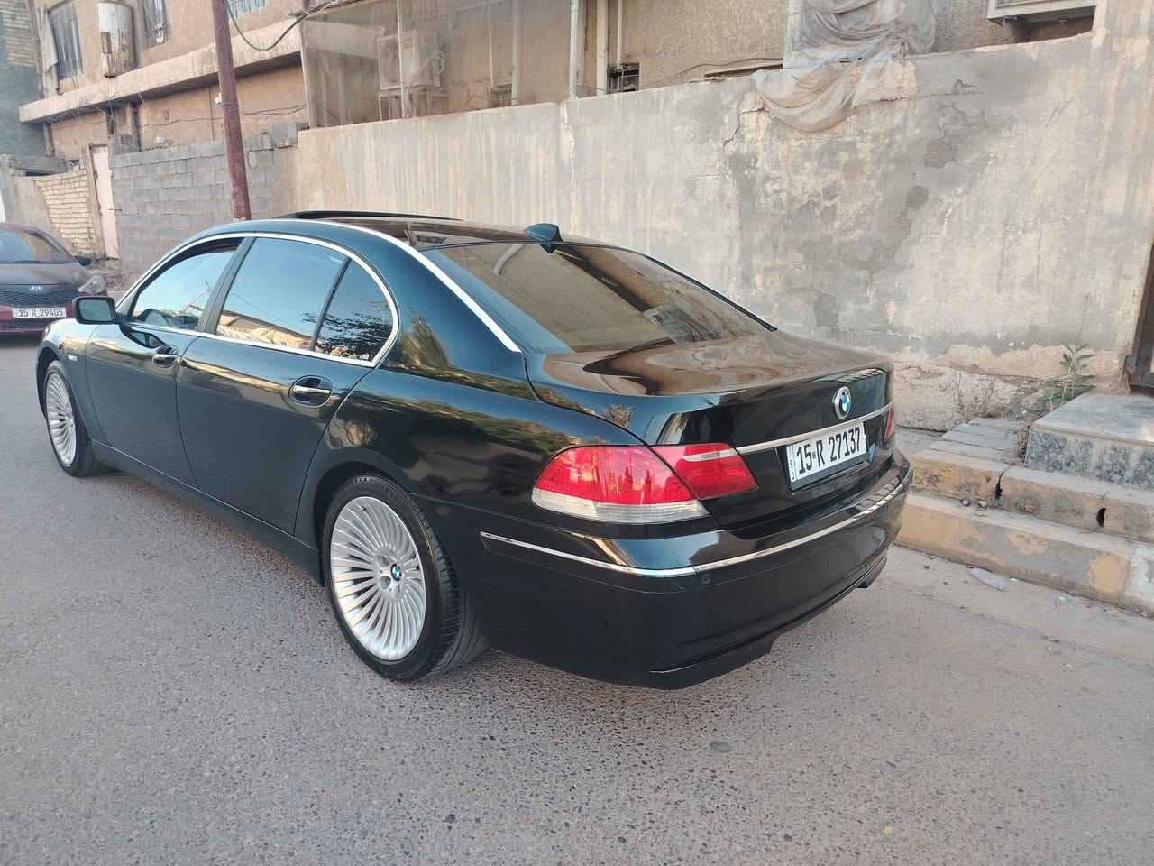 السلام عليكم باخرة للبيع موديل ٢٠٠٦فول مواصفات مصبوغه حزام أثر جراد حساسات امامي خلفي تخم تاير كهربائيات بلادي منضومة زنون فتحة 6سلندر داخل فول كهرباء ٥بردات كهرباء تلفون السيارة جاهزة للأخير نقص تبريد بوري مزروف مكاني الفلوجة للاستفسار الاتصال على الرقم ***********السعر ١٣٥بيها مجال بسيط
