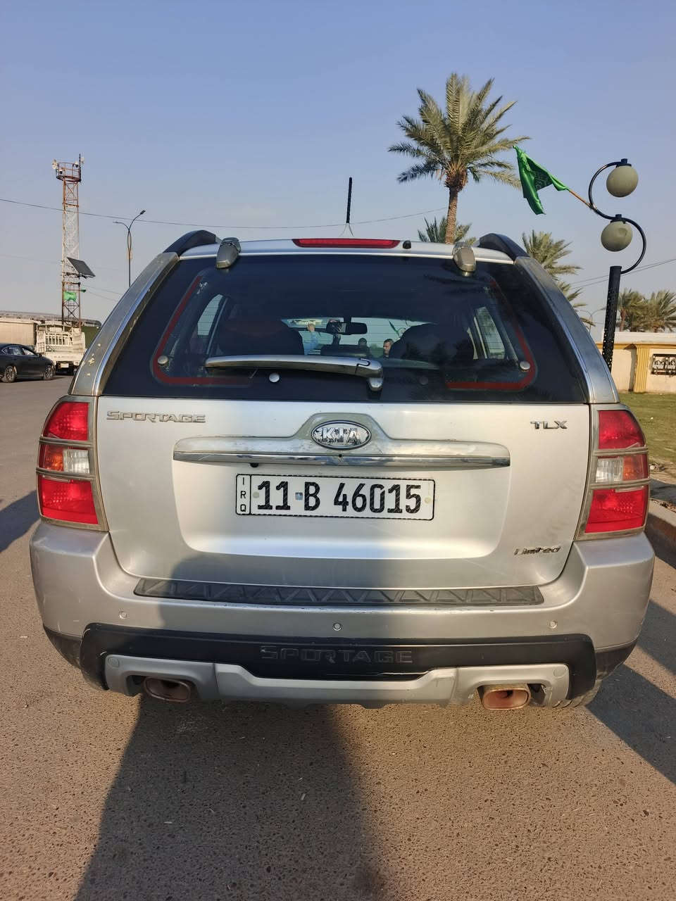 سلام عليكم
كيا سبورتج
موديل/2009/TLX
رقم بغداد
بيها طخه باب الصدر 
محرك 200
وارد كوري مكفوله منل تبديل مكينه كير مكفوله 
تدفئه تبريدمكفول السياره بئسمي تحويل مباشر
***********مكاني بغدادمدينه الصدر 
السعر110
