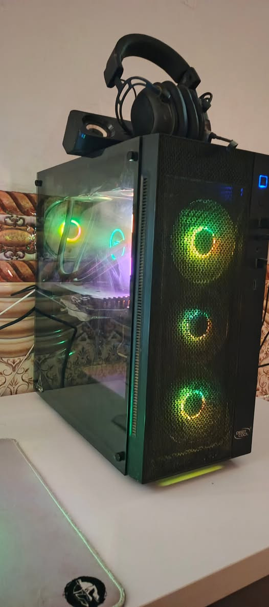 تجميعه pc للبيع 

موصفات الكيس

Core i5 10400

كورسير ddr4 16 ram 8x2 3200mhz

‏‎كارت شاشه MSI rtx2060 6G الكارت مبدل مراوحه و شديتله مروحه جبيره لان صار خلل بتك منهن بس مبيه شي و اضمنه

 ‏M.B z490 a pro

‏‎مبرد مائي deepcool

 ‏Ssd 128 SATA

Ssd M.2 nvme 500GB Samsung evo 970

HDD 1TB

‏Power  deepcool 700w

بـ 600 الف

شاشه من msi بعدهي جديده

حجم 25
200hz
0.5ms
IPS

بـ 160

ميز مفصله تفصال من بيج فصلته ب 180 الف جديد صار شهرين من فصلته بس شديته و عفته

بـ 140

سبب البيع عدم التفرغ و واهس ماكو 
مكاني النهروان شارع الشمري
رقم الهاتف
***********
