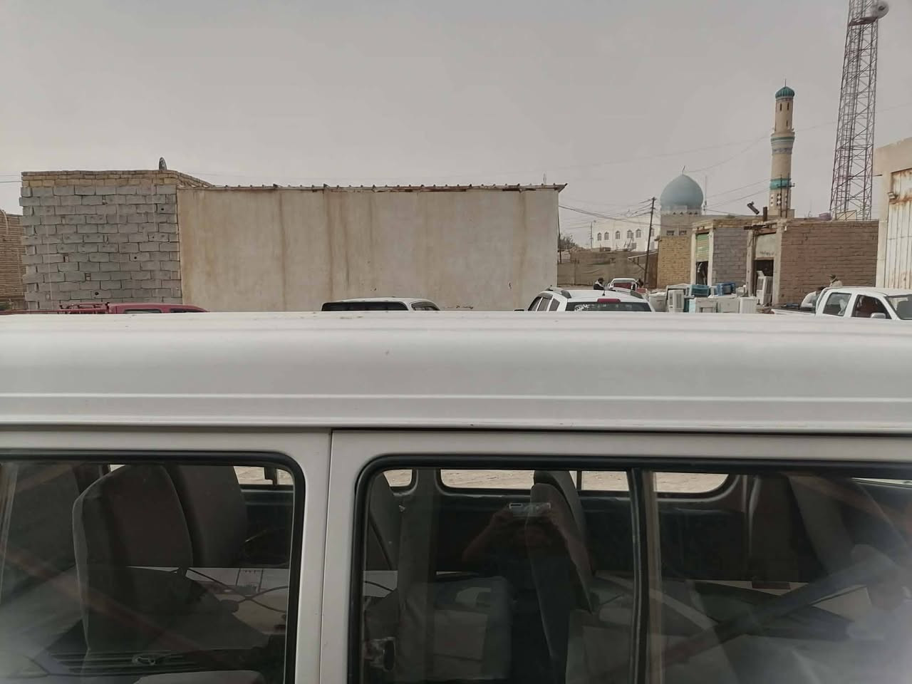 ترهم مراوس بجنبي عالي اروس هاكير مع الفرق سياره

 بولارسين سياره كفاله عامه من الصبغ والكلبه

سياره كير اكسن نظيف حداديه نظيفه

رقم بغداد انكليزي تحويل مباشر وين ما تريد تتحول

 سياره خط وبحث جديد مصفره ولا ربع عليه سنويه سياره 2030

مكان سياره ناصريه قضاء الإصلاح ***********
