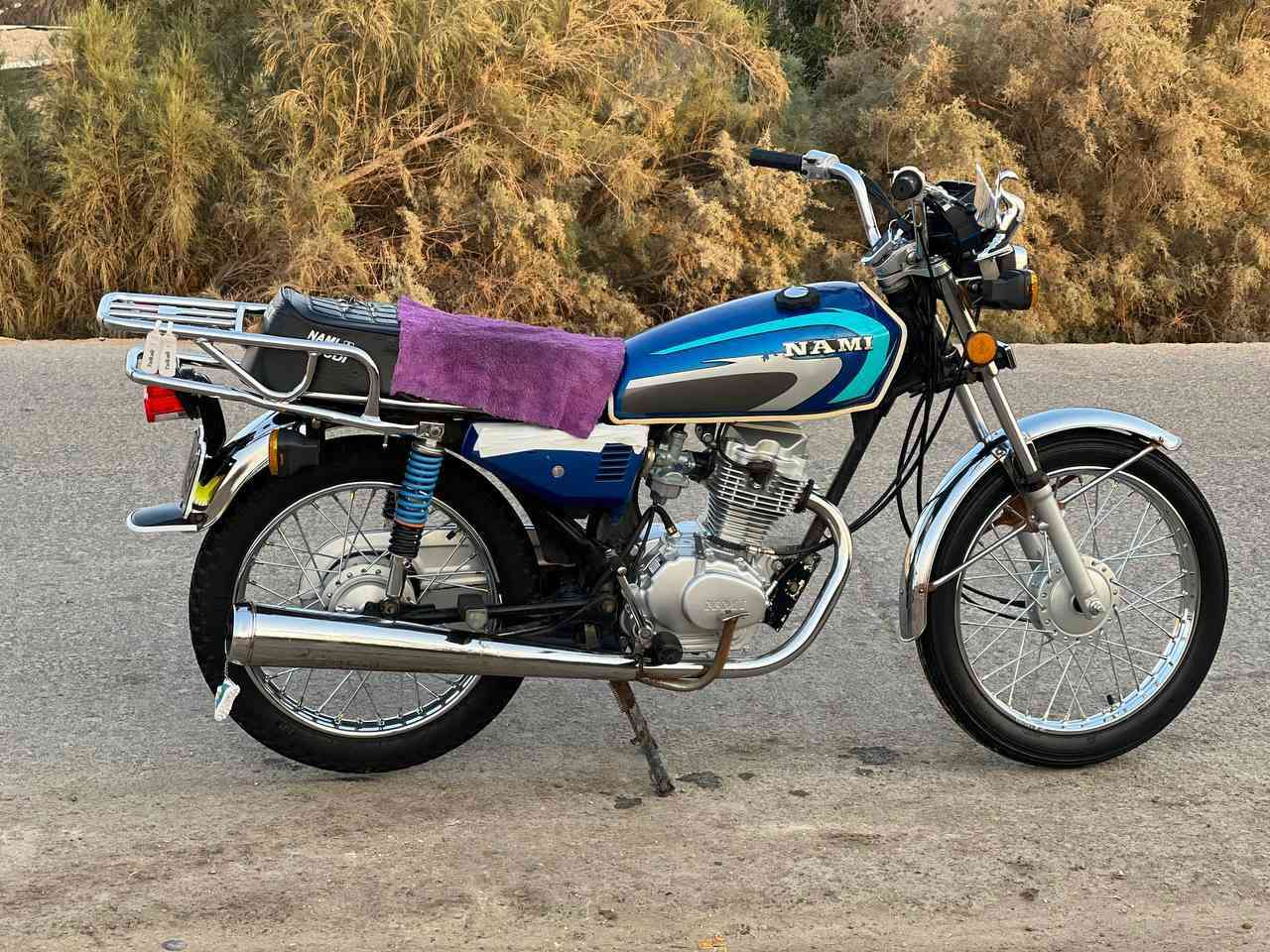 السلام عليكم
للبيع دراجه نامه اصلي شلامجه موديل 23شاصي 16 دراجه مكفوله من كلشي محرك ما مفتوح 
دراجه كلك 
رقم تليفون {***********}
