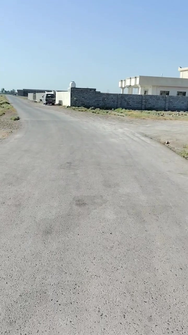 السلام عليكم يوجد دونم طابو ملك صرف طابو الكاظميه في . التاجي هور الباشا جميع الخدمات متوفره ماء كهربا تبليط  اتصال او. مراسله واتس اب ***********
