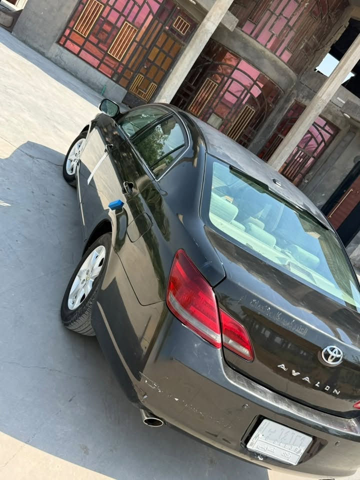 أفلون 2009 اسود
رقم بغداد تحويل ثاني يوم وارد امريكي 
مصبوغ حزام، ملاحظة ( نص مواصفات)
ماشي 200 الف سيارة كاملة 
مكان بابل جبلة 
للأستفسار 
***********
