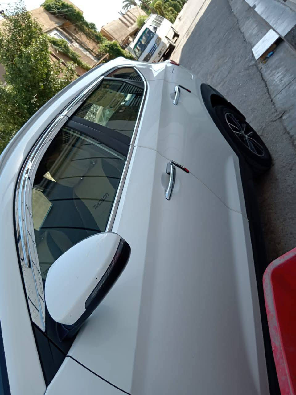 توسان للبيع موديل 2020 خليجي، سيارة جاهزة وحلوة 👍🏻 بيها بس بنيد مصبوغ فقط 🚗💡
المواصفات:
- محرك: 2000
- بصمة
- تبريد قطعتين
- مرايات شفط
- شاشة كبيرة
- تحكم ستيرن
- رقم أربيل
- هزة جديدة
- رقم دولي
-سعر 185
رقم : *********** 📱
