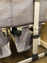 سرير توأم • نظيف • قابل تفاوض