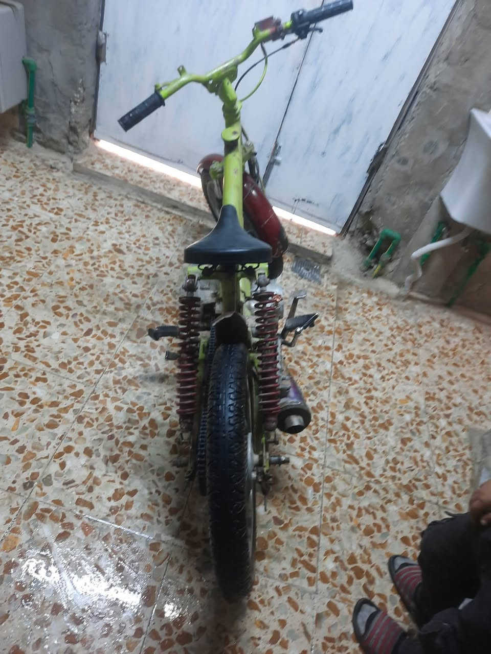 دراجة البيع مكينه حلوه صالنصه رياضي هاي الدراجه شوف عينك تنميره الكير بدون كلج خيرمن الله مكاني بغداد الشعله السعر 150 وبيهه مجال الطيبين  ***********
