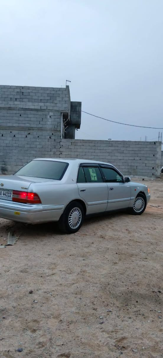 سلام عليكم رأس الثور موديل 98 تكم رقم دياله دولي بأسم ابن عمي سنويه لغايه 2030 الك تحويل من باجر مكفوله من النقل جثه ومكفوله من الكلبه فقط (كصه قماره) شرط الكير ولمكينه  تخم تأير حداده فول كهربأيات كلهه شغاله لايت زنون دواخل كلش جديده تبريد شغال السعر 72 عنوأن بصره زبير رقم ه‍ ***********
