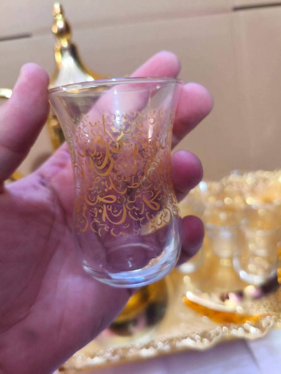 ✨ سيت رمضاني خليجي ذهبي فاخر ✨
يتكون من:
🔸 ترمس أبو الضغط بتصميم دلة ملكية ومحكم الغلق
🔸 6 فناجين 
🔸 6 استكانات 
🔸 تمرية فاخرة بتصميم هلال
🔸 صينية تقديم راقية
السيت كامل متناسق بلون ذهبي جذاب 
مناسب للضيافة الراقية أو كهدية مميزة 🎁
السعر 30 الف


**إذا كنت صاحب هذا الإعلان وتريد حذفه لأي سبب، رجاءا أرسل رسالة إلى الدعم الفني**