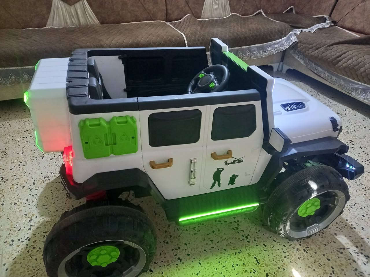 سياره اطفال 4 عجلات مستعمله شي بسيط كلشي بيها شغال سعر 125 الف لتواصل خاص


**إذا كنت صاحب هذا الإعلان وتريد حذفه لأي سبب، رجاءا أرسل رسالة إلى الدعم الفني**