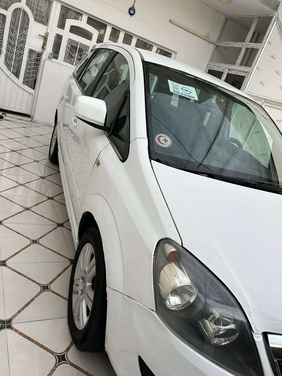 اسعد الله اوقاتكم بالف متابعينا الكرام اوبل زافيرا سبعة راكب موديل 2008 محرك 1600 بلادي اربعة سلندر كير عادي رقم سليمانية دولي سنوية  بأسمي  والهزة  جديدة  لوحات  جديدة   سنوية  مجدد  سيارة جديدة بمعنى الكلمة  سعرة  63 ورقة بي  مجال بسيط للشراي مال حك جية تيجي يمي عين غطة عين افراش اخدمك شراي يخابرني بيك خير اوتدلل لان ممتواجد عالفيس  ***********
