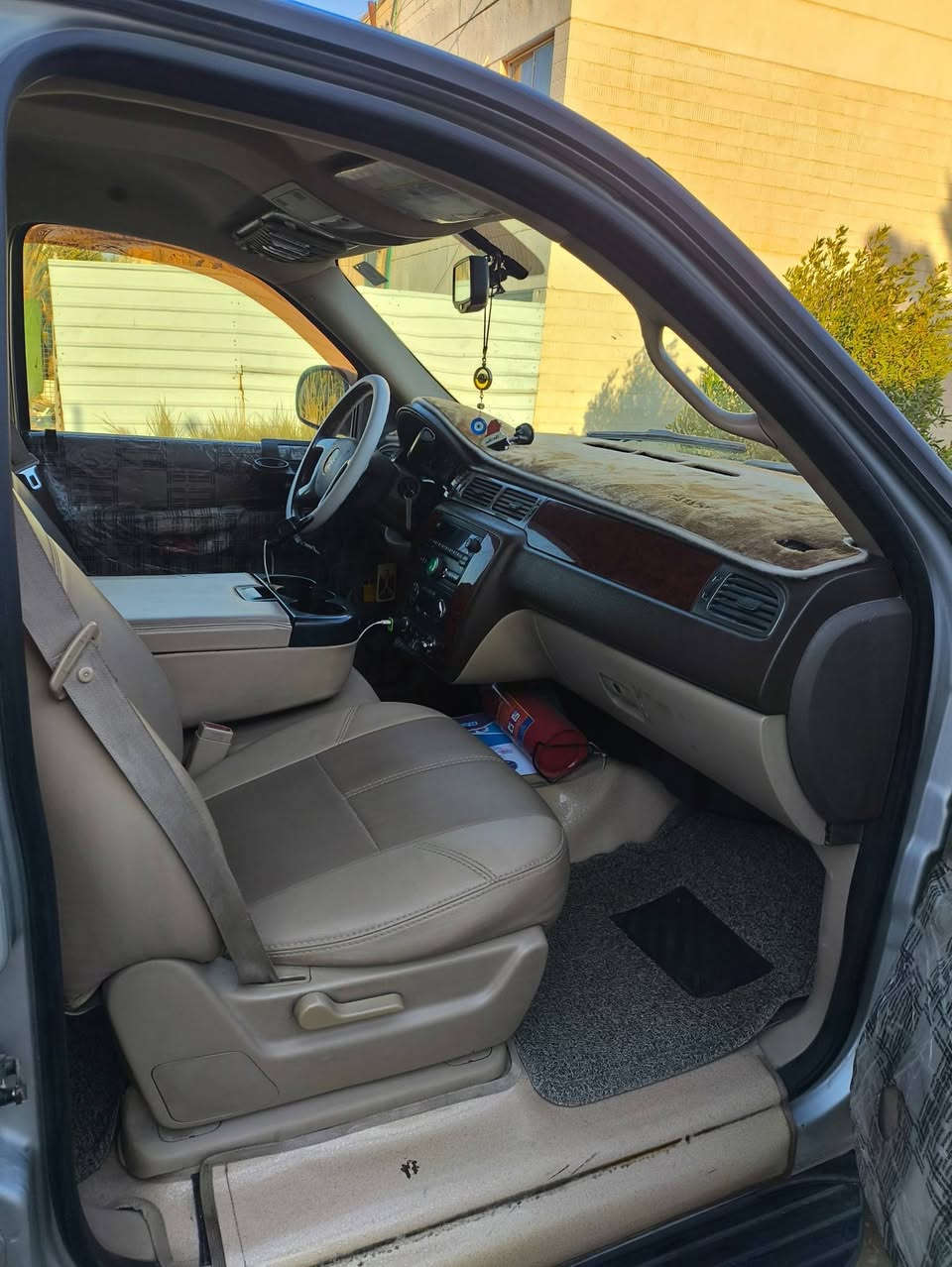 السلام عليكم جمسي يوكن 2011 فحل خليجي كفاله عامه رقم بغداد انكليزي باسمي سياره جاهزه كير مكينه حداديه تبريد خطهه نجف _ بصره
مكان السياره النجف 
للاستفسار ***********
