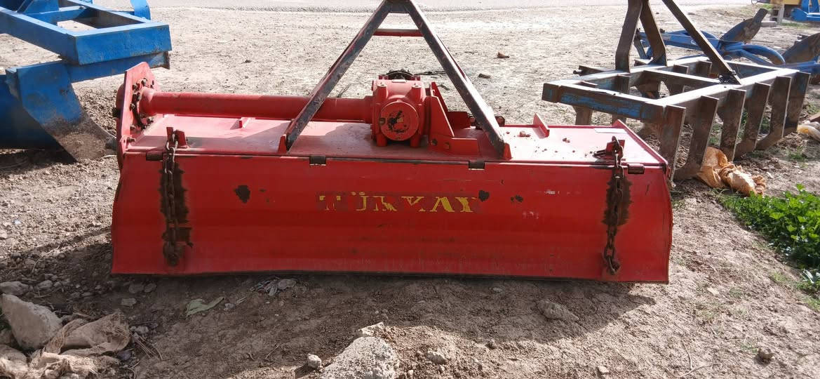 السلام عليكم للبيع رفاس توركاي جاهز عنوان ابو غريب هاتف *********** ***********
