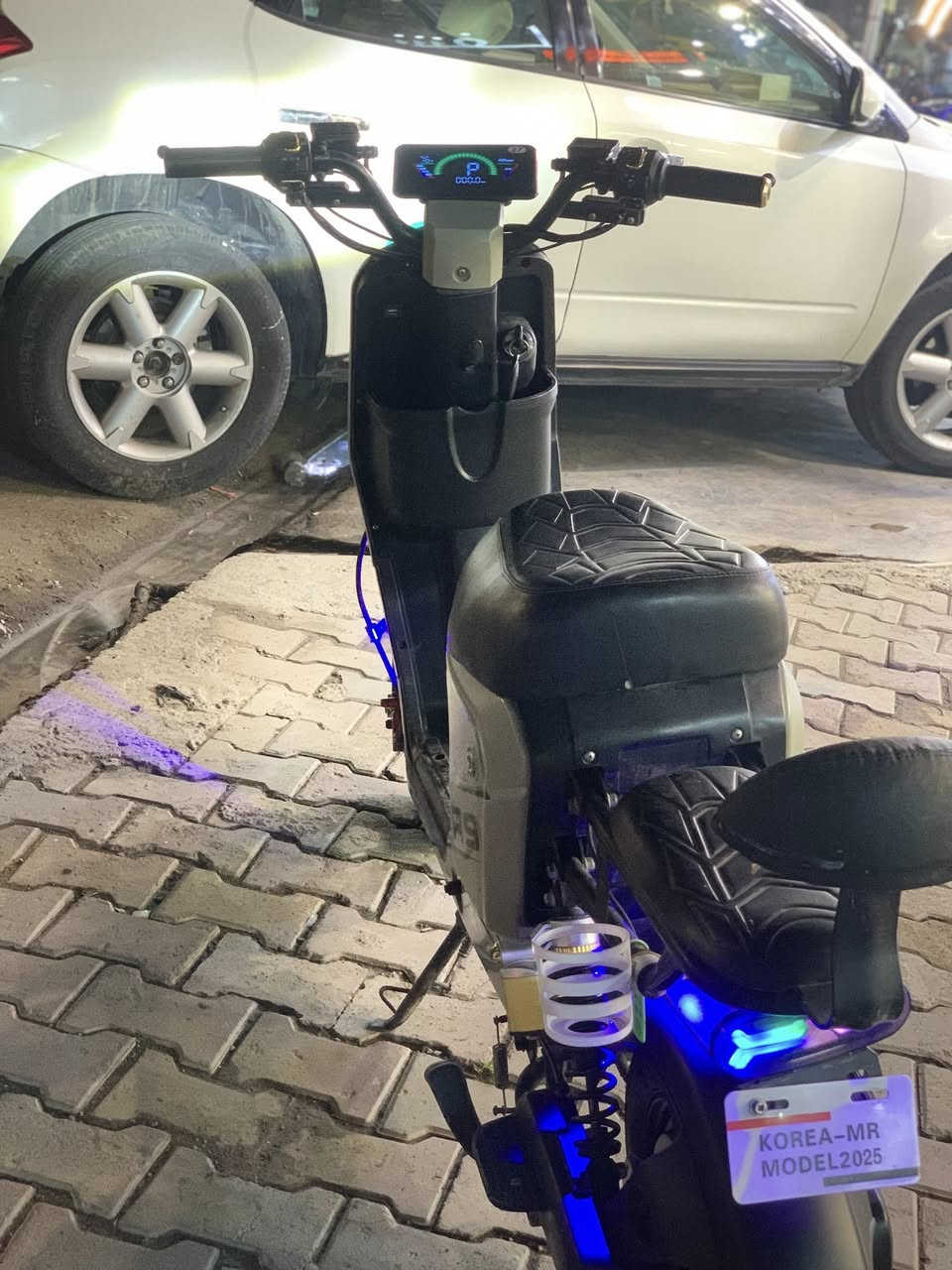 دراجە R9 فول مواسفات٦بطاریە ١٦امبير واحد اسعبوع استعمال بتطاريات سعر ٣٨٠مجال


**إذا كنت صاحب هذا الإعلان وتريد حذفه لأي سبب، رجاءا أرسل رسالة إلى الدعم الفني**