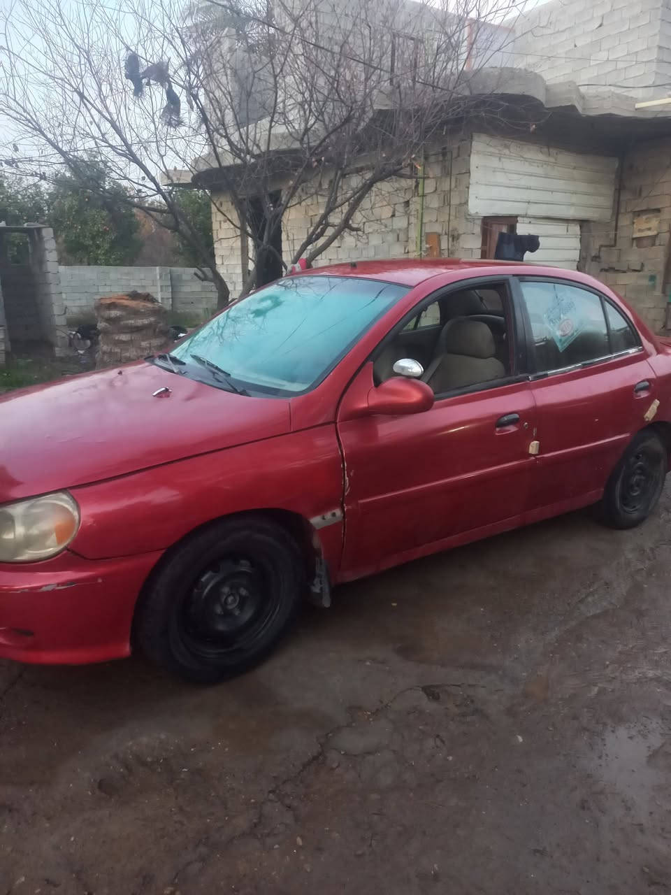 للبيع كياريو موديل 2000 رقم بغداد المكان ديالى جديد الشط قريب عله بوابه الحسينيه 
سعر 30 وبيه مجال 

***********
