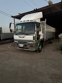 هينو طيره سته وربع بلاد ٧٠سوبر تخم تاير سياره جاهزه سعر ١٧٥ للاستفسار ...