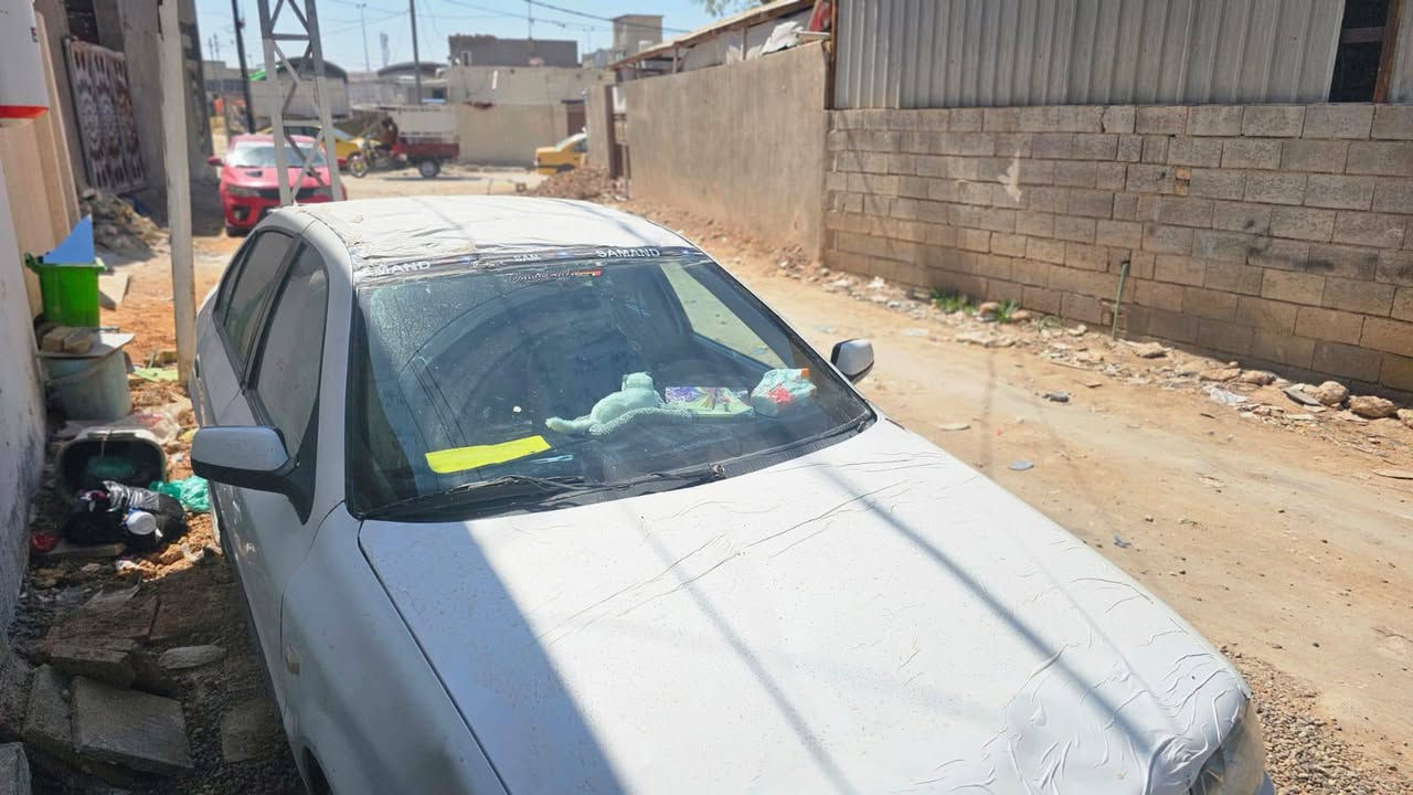 سلام عليكم سياره سمند رقم قادسيه سياره كير محمرك مكفولات تبريد ثلج سماعات جديد كهربايات كله شغاله سياره مكفوله كفاله عامه معده البنيد طاير سعر 29وبيه مجال ***********بيه جال قليل مكان نجف عباسيه
