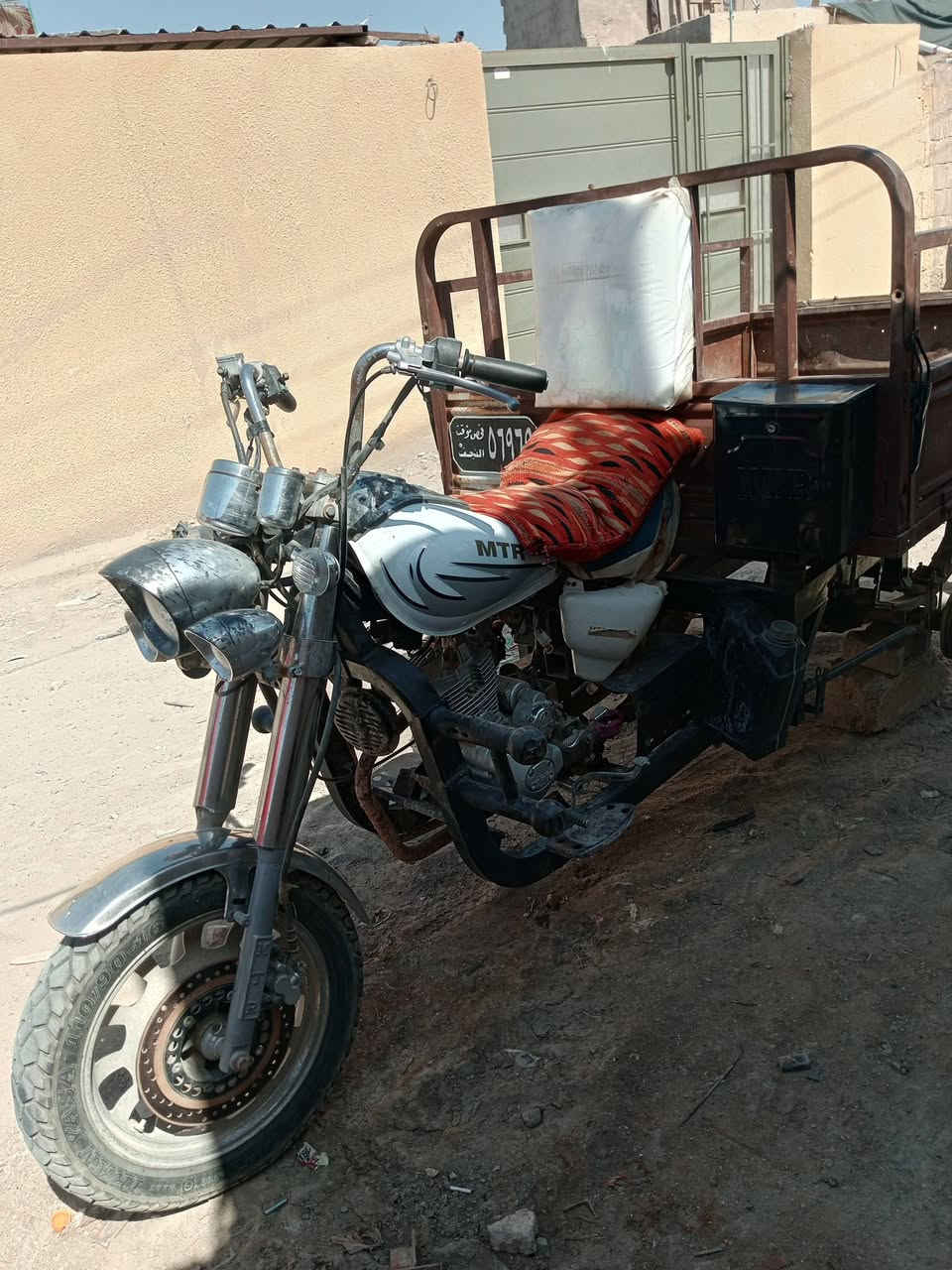 سلام عليكم
ستوته للبيع رقم اسود وسنويه مداور ثاني يوم
لشاصي ولركبه كفاله لستوته نضيفه ما عايزه شي 
لسعر خاص ***********
