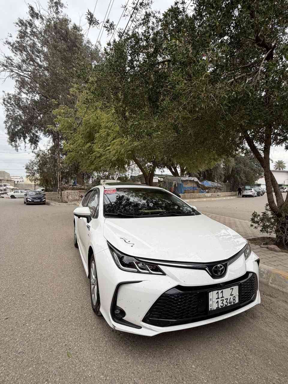 تويوتا كورولا هايبرد موديل  2025 رقم بغداد باسمي شكل خليجي للاستفسار ***********
ماشية 2000  قابلة للزيادة 

محرك 1800 هايبرد 

تبريد قطعتين

عليه سستم كماليات كامل+مطريات +العده مالتها كامله مع الدواسات 

مواصفات :

بصمة + بصمه ابواب 

فتحة

سبايدر 

كشنات جلد اسود 

رادار + تحديد مسار + قيادة ذاتية

هاند بريك كهربائي + لايت زينون

عداد ديجيتال

درايف مود + أوتو هولد

فل سيستم إيرباك + مانع تصادم + مانع انزلاق

سيارة مكفوله كفاله عامة 
عده شكم شخط 3شخوط بسيطه جدا 
ودهن الشركه قبل 3ايام بدلته امزويل وبيه ضمان لل20كيلو

مكان السيارة الكاظميه ( ***********)

السياره صارلي شهر من مطلعها من معرض الجاسم🤍

السعر157$
