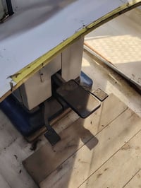 بريس هاديان نظيف جدآ وبلادي مكانه بغداد سعره مليون و 550 قفل بدون معام...