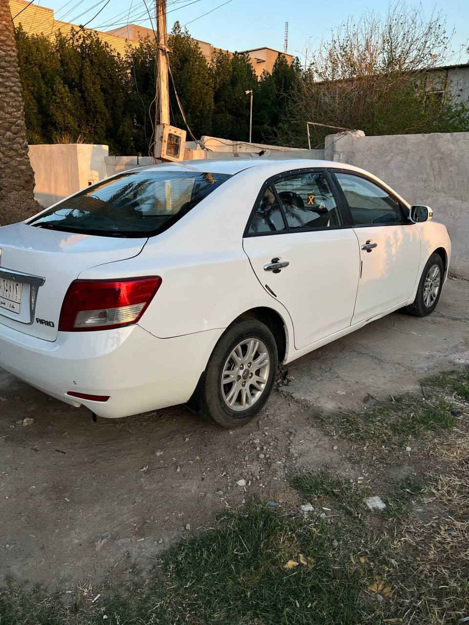 � للبيع: سايبا أريو 2019 🚗

🔹 الموديل: 2019
🔹 الممشى:139٫000 كم (حقيقي)
🔹 المحرك: 1600 VVT
🔹 القير: أوتوماتيك + عادي (5 سرعات)

✨ مواصفات السيارة:
✔️ تدفئة وتبريد بحالة ممتازة ❄️🔥
✔️ اقتصادية جداً بالوقود (بدون دوانز)
✔️ حماوة 4 حبايات صيف وشتاء ثابتة
 (باستثناء الأمور الموضحة بالصور)

📌 ملاحظات:
السياره بيه كازكيت تنزل من سعر  السياره

💰 السعر: 70 $ للتفاوض (بيه مجال)

📍 الموقع: بغداد السيديه

📞 للتواصل: ***********
📱 اتصال أو واتساب متوفر بغداد, العراق
