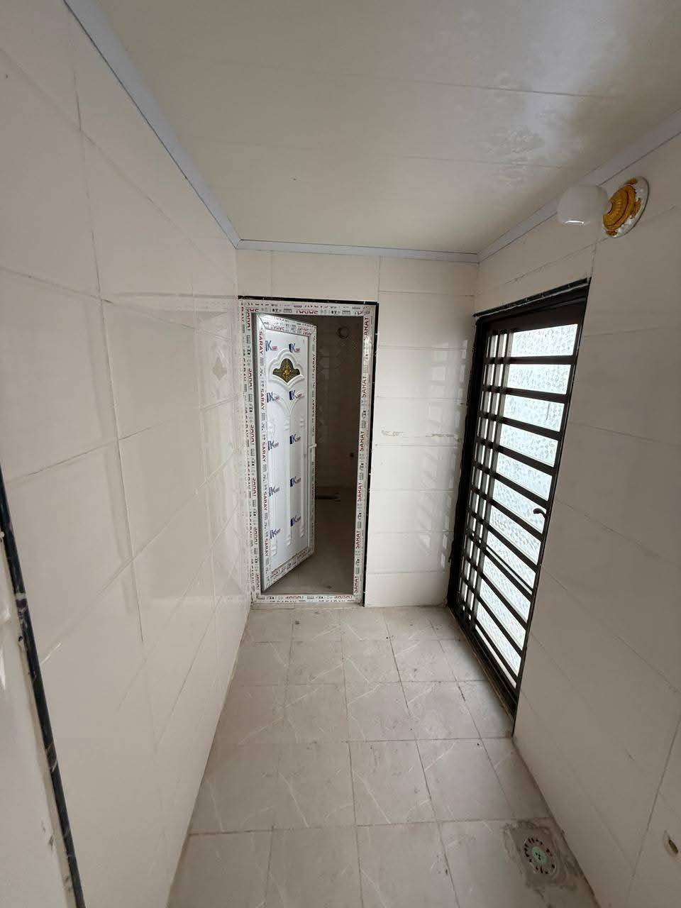 السلام عليكم بيت للايجار 100 متر
ملحق قرية الغدير عمود 310

ما نازل بي اي شخص هسه طلع من المقاول بيت كامل

تواصل
***********
سعر الايجار 250 الف للشهر
