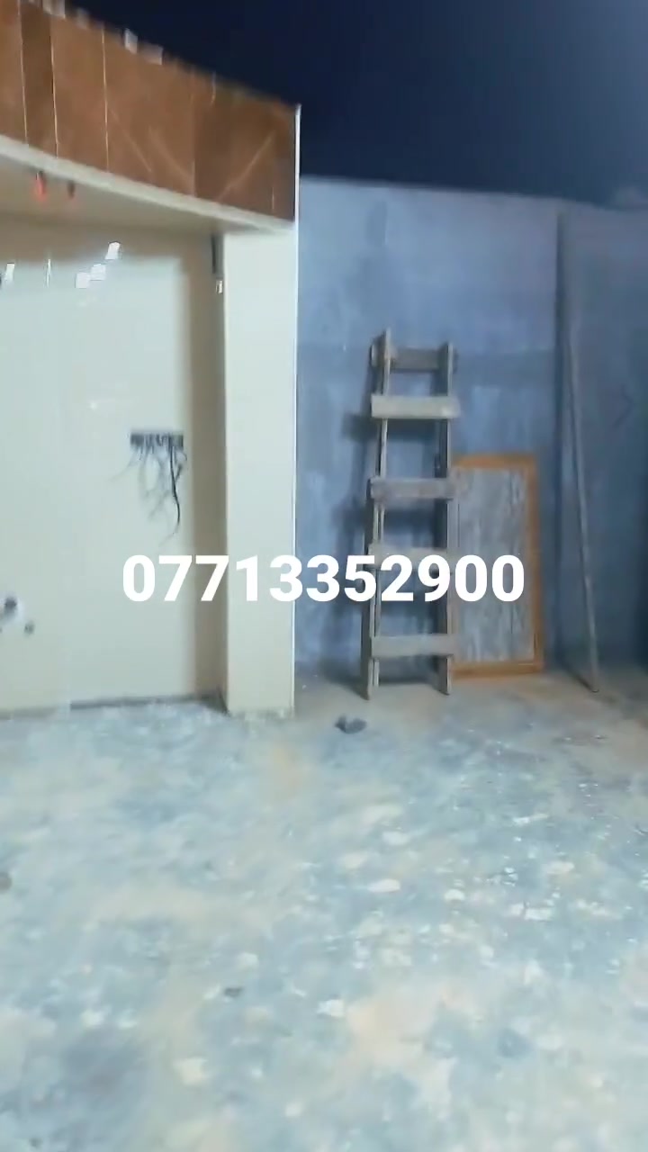 السلام عليكم حبايبي اشونكم
خلفه سيراميك وبروسلين ارضيه جدار سقوف  واجهات
طريقه الايرانيه تتريس متفرغ حاليا ***********
