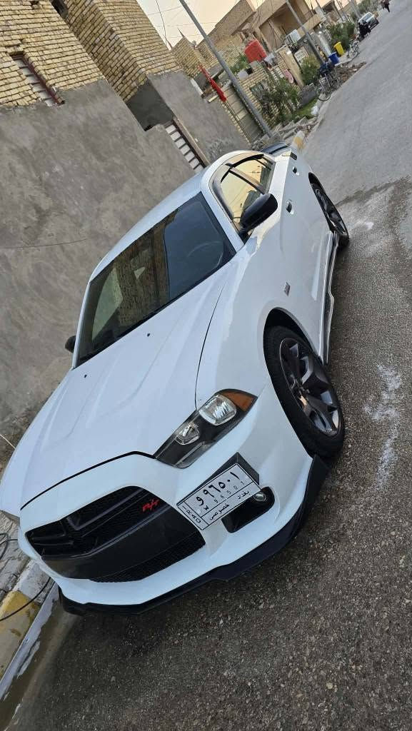 دودج تشارجر  موديل 2013
- محرك 3.6L V6
- گير أوتوماتيك عصا
- دفع خلفي
-رقم بغداد 
- وارد أمريكي
- تشغيل بصمة + ريموت ستارت
- شاشة وسطية
- كاميرا خلفية
- زينون
- تايرات جديدة
گير مكينة تبريد خير من الله 

للاستفسار 
***********
*********** دهل اوران, واسط
