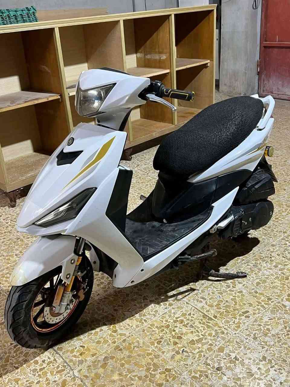 سلام عليكم دراجه ماكس fs سرعة 120  شغاله كامل شلعه ومعدل نار ونتا تجي تشوفها كدامك سعرها 300وبيها مجال للستفسار  ***********اتصال عنوان تلعفر
