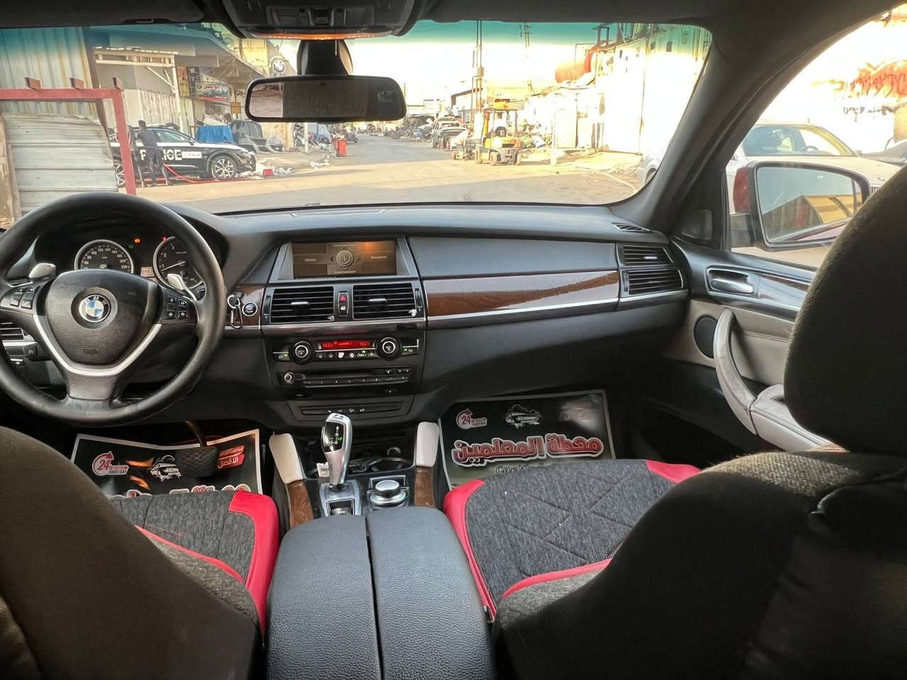 🚗 BMW X6 موديل 2009 للبيع – بغداد / مدينة الصدر
موديل 2009 للبيع – بغداد / مدينة الصدر
 • المحرك: 6 سلندر N54
 • السعة: 3.5 توربو
 • المشي: 183,000 كم
 • المدينة: بغداد – مدينة الصدر

🔧 الحالة الميكانيكية:
 • المكينة ممتازة جدًا
 • منظومة الماء والتبريد جديدة بالكامل
 • كير تبريد + حساسات جاهزة
 • الجير شغال تمام
 • الفور ويل ملغي

🛞 المواصفات:
 • ويل كب حجم 20
 • الإطارات الخلفية تو سايز
 • كشنات جلد مغلفات مخمل
 • رقم لوحة مميز

🎨 الهيكل:
 • صبغ حزام فقط
 • بدون حادث

⚠️ ملاحظات (مذكورة للشفافية):
 • فتحة السلايت عاطلة
 • الكاميرا الخلفية عاطلة

💰 السعر:

14,000$ قابل للتفاوض
اتصل ***********
