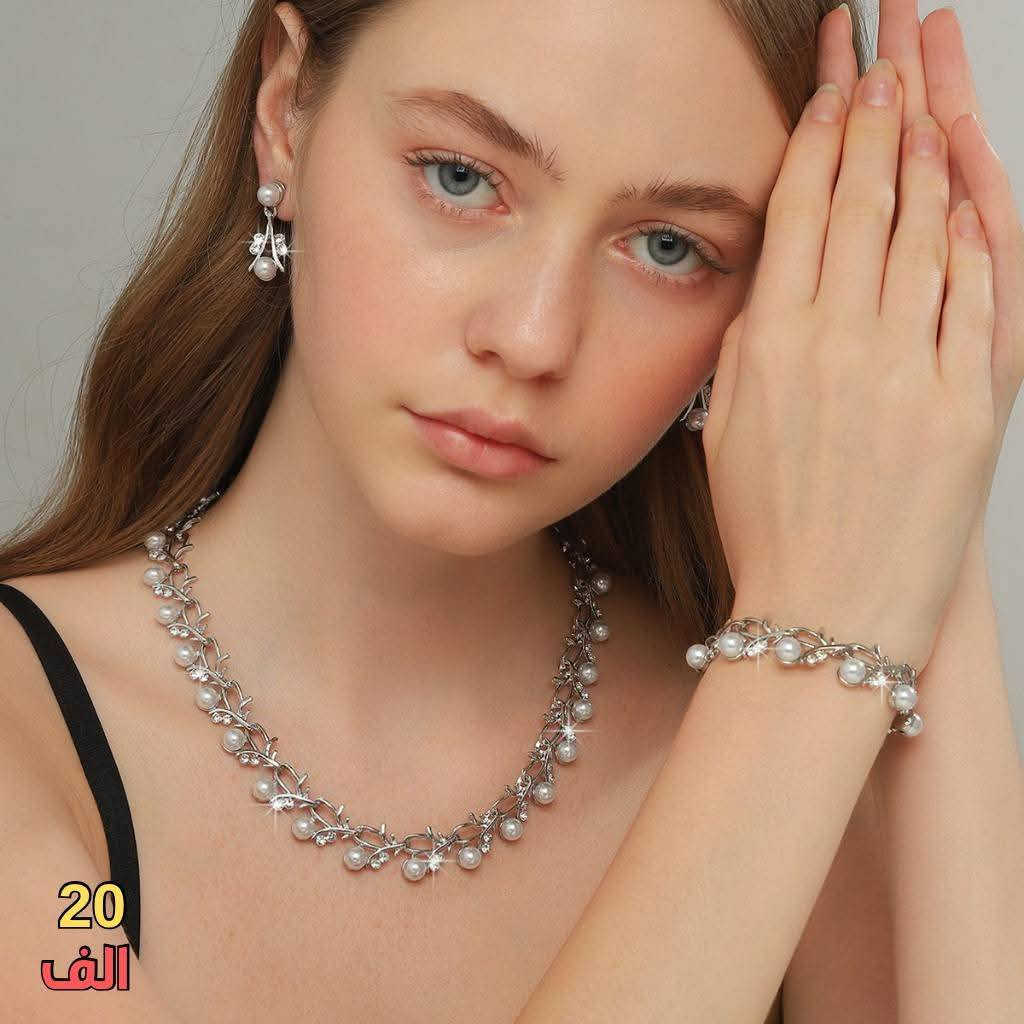 تخم ملكي بعرض خاص
لفتره محدوده
طلاء فضه ثابت ب٢٠ الف فقط توصيل مجاني جميع محافظات العراق
للطلب مراسله واتساب ***********
او مراسله الصفحه كوزمتك بيوتي
