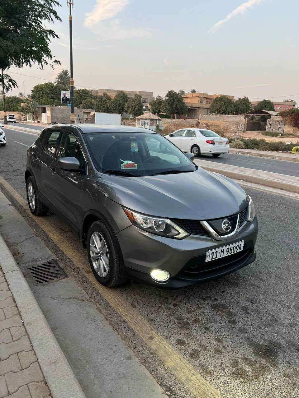 السلام عليكم 
للبيع نيسان روج سبورت فول عدى الفتحه
2019
بدون صبغ بدون تبديل بدون دواخل 
الضرر دعاميه  اماميه فقط 
كير محرك بشرط
صدر امامي خلفي جديد تايرات جدد
رقم بغداد شرط التحويل تحول بنفس اليوم
العنوان صلاح الدين /تكريت/العلم
لاستفسار اتصل /*********** تكريت, صلاح الدين
