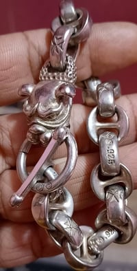 اللبيع زنجيل أيد فضة مال بالة امريكي ثقيل سعر 150 وبي مجال  رقم تواصل ...