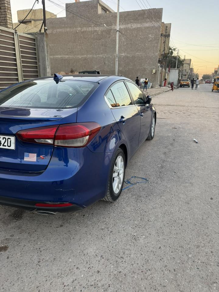 السلام عليكم
فورتي امريكي 

رقم بغداد

موديل 2017

ماشيه 120

حادث فقط بنيد شرط بدون داخل

بدون ارباك كفاله

مكينه 2000 دوش

فول مواصفات عدا الفتحه

السياره كفاله عامه من كلشي عدا البنيد 

مكاني بغداد حي اور 

السعر 118

موبايل 

***********
